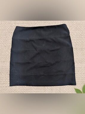 Seduction Black High‑Waisted Mini Skirt – Stretch Bodycon | Size S
